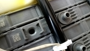 Toyota Prius V 12-17 114kV 4.5-5.2Ah battery assembly, 2015, with fan, case corrosion