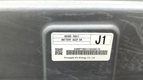 Toyota Prius V 12-17 114kV 4.5-5.2Ah battery assembly, 2015, with fan, case corrosion