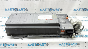 Toyota Prius V 12-17 114kV 4.5-5.2Ah battery assembly, 2015, with fan, case corrosion