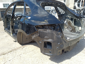 Rear left quarter wing for a Porsche Macan 15-26, black