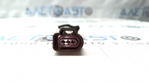 The Audi A6 C8 19-22 2.0T, 3.0T radiator air conditioner pressure sensor connector