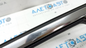 Upper front right door molding for Audi A6 C8 19-25 chrome with glass seal, scratches