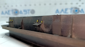 Left ventilation shield for Toyota Venza 21-24, broken fasteners