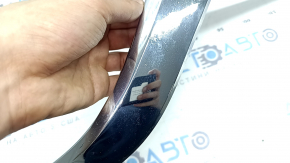 Left radiator grille molding for Mazda 3 19-26 4D chrome, chipped
