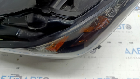 Mazda 3 19-23 xenon front left headlight assembly, needs polishing, varnish peeling off
