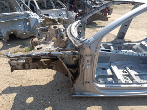 Front left quarter panel for Audi A4 B9 17-20 on the body, silver