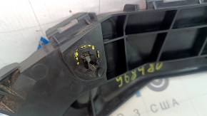 Left front bumper mount for Toyota Rav4 2016-2018, broken latch