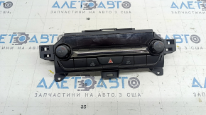 Mazda 3 19-21 Auto climate control, scratches on the screen