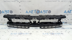 Front bumper central mount for VW Jetta 25-26
