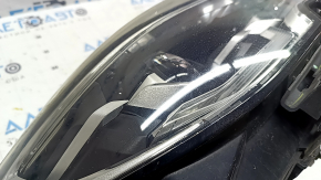 BMW 3 G20 19-22 LED adaptive right front headlight assembly, chipped, paint peeling