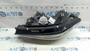 BMW 3 G20 19-22 LED adaptive headlight assembly, left, chipped, paint peeling