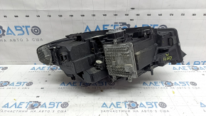 BMW 3 G20 19-22 LED adaptive headlight assembly, left, chipped, paint peeling