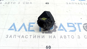 The left door sill light module for a BMW 3 G20 19-26 has a broken mount.