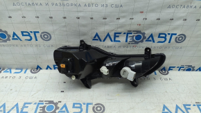 Left turn signal for Ford Escape MK3 13-16 pre-rest white with fog lights