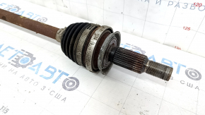 The rear right half shaft of a Ford Escape MK4 20-26 is rusty and has stripped threads.