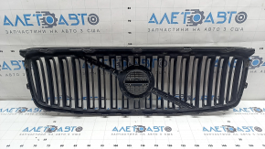 Black grille with Volvo XC90 16-19 badge, chrome frame, without camera