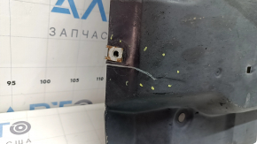Mazda 3 19-26 front right underbody protection crack