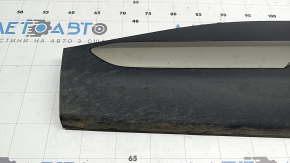 Lower front left door trim for Kia Sportage 23-26, structure with gray molding, X-Line, X-Pro, chips, scuffed