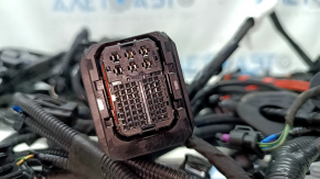 Volvo XC60 22-26 underhood wiring with fuse box and distributor