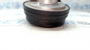 Volvo XC60 18-26 LOW signal with bracket