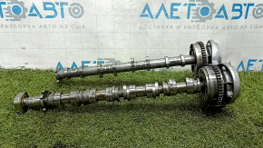 Camshafts with gear and support bracket Audi Q5 80A 18-20 2.0T defective