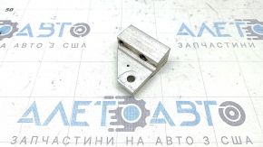 Front subframe reinforcement bracket, right, Volvo XC60 20-26