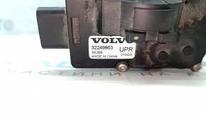 Volvo XC60 22-26 B6 Coolant Pump