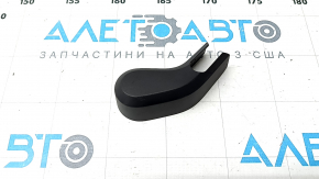 The rear windshield wiper arm plug on a Volvo XC60 18-26 has a broken mount.