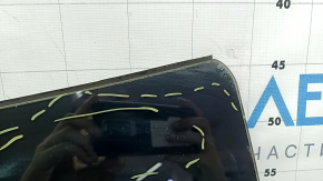 Kia Sportage 23-25 windshield under the humidity sensor and camera, air along the edge, torn seal, air under the trim, melted bracket, covered in soot 