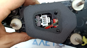 Left inner tailgate light for Kia Sportage 23-25 halogen, worn