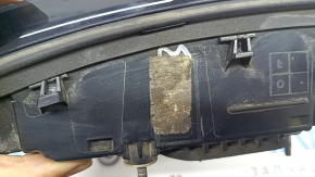 Kia Sportage 23-25 halogen inner tailgate light, right, scratches