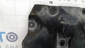The rear engine guard of the BMW 3 G20 19-26 RWD is worn out.
