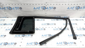 Rear left door window glass with seal, Hyundai Santa Fe 24-26, tinted
