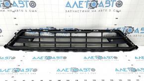 Lower grille of the front bumper Volvo XC60 22-25 for parking sensors and bumper with chrome moldings, structure