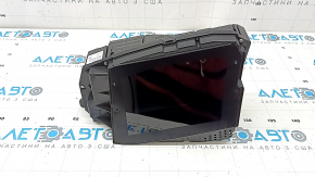 Projection on the windshield of a Volvo XC60 18-26 scratches