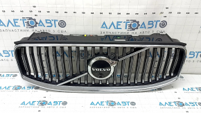 Volvo XC60 22-23 chrome radiator grille with badge, under the camera, bumps, broken mount, crack in the emblem