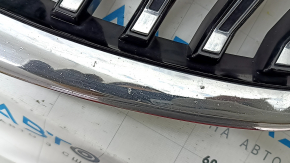 Volvo XC60 22-23 chrome radiator grille with badge, under the camera, bumps, broken mount, crack in the emblem