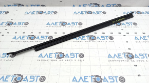 Inner glass seal for the front right door of a Hyundai Santa Fe 24-26