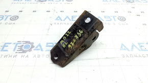Mitsubishi Outlander 22-26 rear left muffler bracket rusty