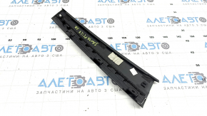 Hyundai Santa Fe 2024-2026 front right side door trim