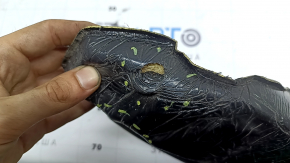Left door-wing seal for Hyundai Santa Fe 24-26, tears