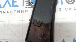 Rear right fender arch trim for Hyundai Santa Fe 24-26, black, with reflector, cracked fasteners