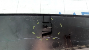 Front left fender arch trim for Hyundai Santa Fe 2020-2021, black, without automatic parking, with reflector, cracked fasteners