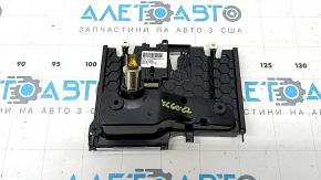 Volvo XC60 18-26 Linear Lime wood trim center console pocket with chrome and cigarette lighter