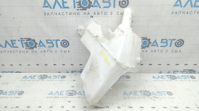 Hyundai Santa Fe 24-26 Windshield Washer Reservoir