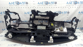 Mitsubishi Outlander 22-26 black dashboard with airbag