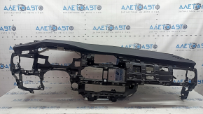 Mitsubishi Outlander 22-26 black dashboard with airbag