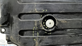 Volvo XC60 18-26 rear right underbody protection cracks, fractures