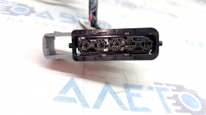 Wiring for a dry heater in a Mitsubishi Outlander 22-26