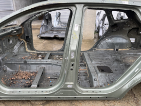Left central body pillar Kia Sportage 23-26 2.5 on the body